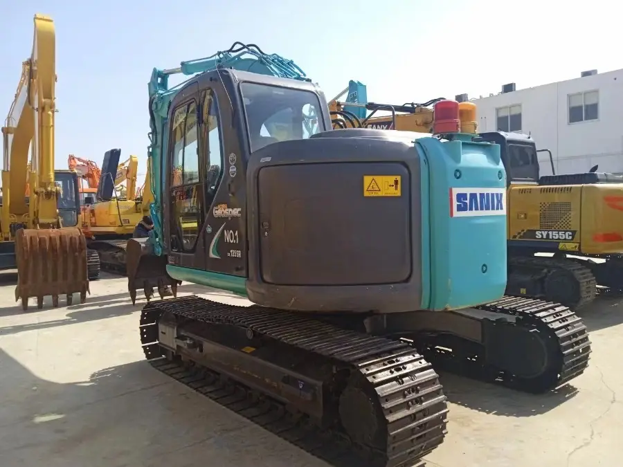 Used Kobelco SK135SR Excavator photo 1