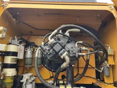Used Sany SY550H Excavator photo 8