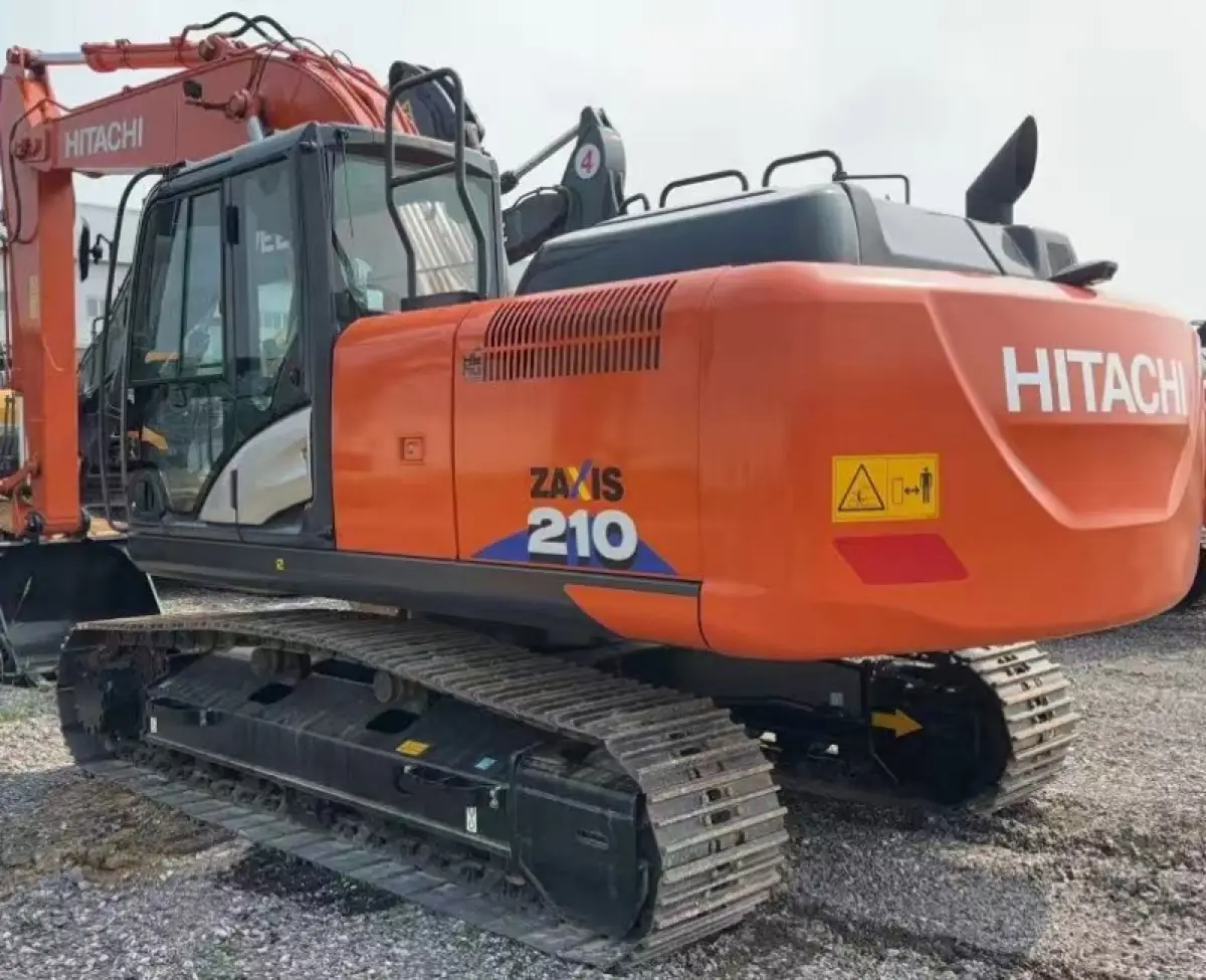 Used Hitachi ZX210 Excavator photo 1