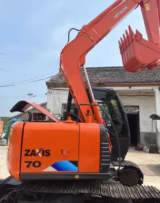 Used Hitachi ZX70 Mini Excavator photo 2