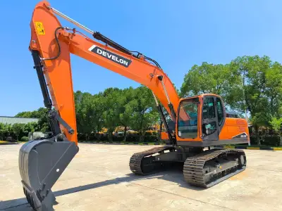 Used Doosan DX210 Excavator photo 2