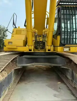 Used Komatsu PC600LC Excavator photo 5