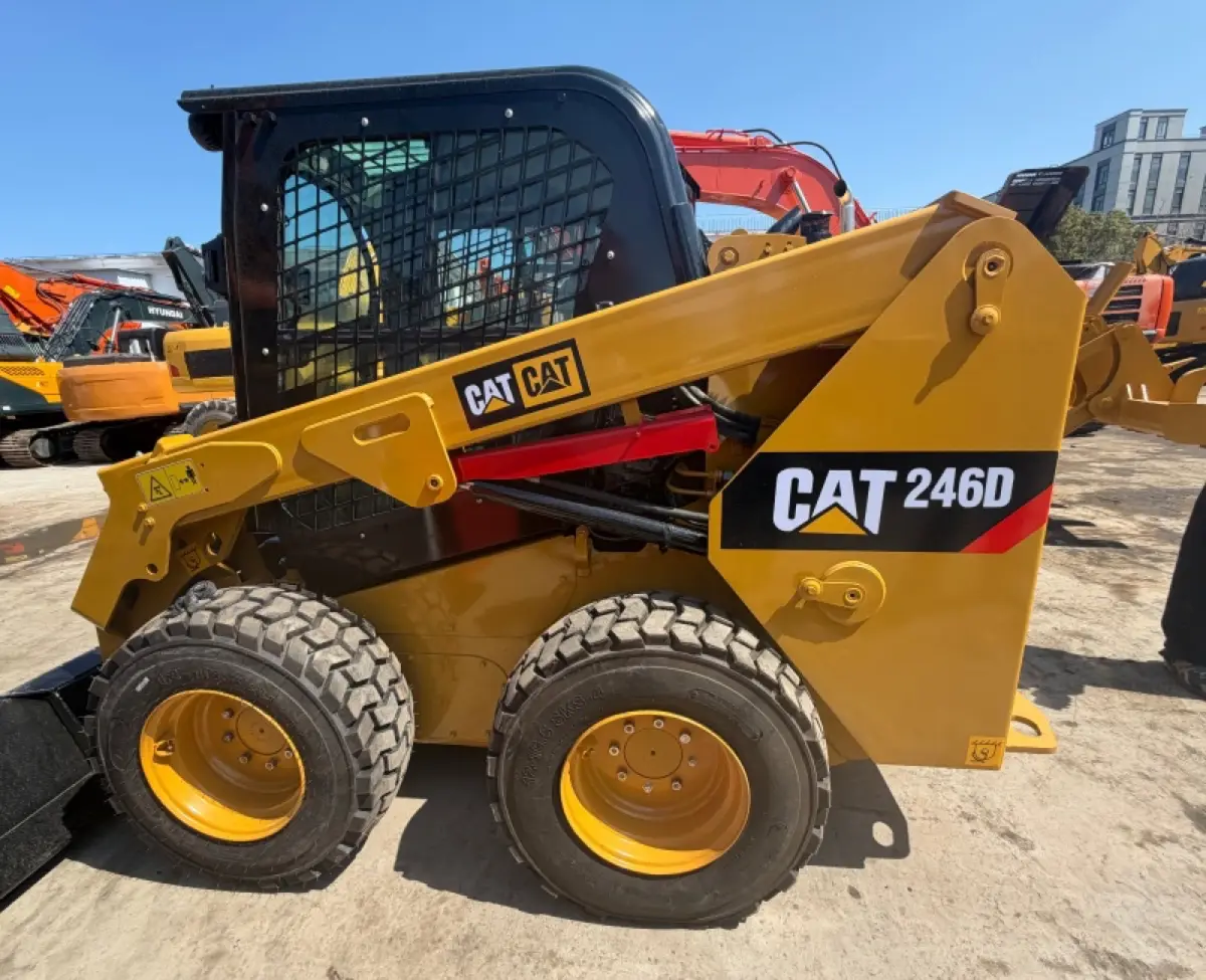 Used Caterpillar 246D Skid Steer Loader photo 1