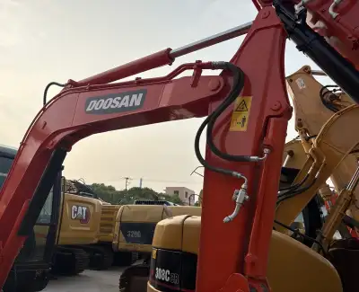 Used Doosan DX60-9C Mini Excavator photo 6