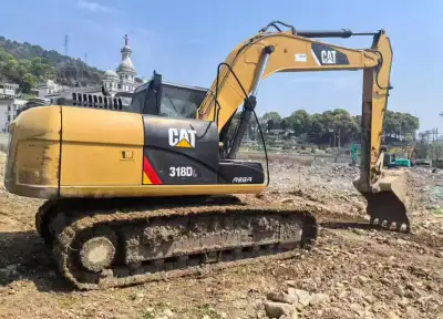 Used Caterpillar 318D Excavator photo 10