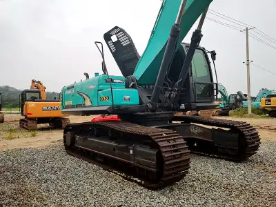 Used Kobelco SK330-8 Excavator photo 3