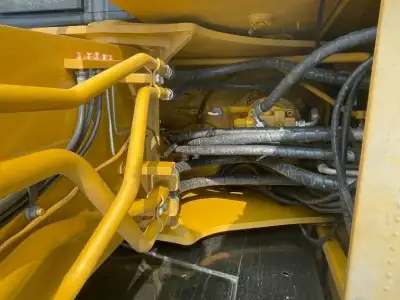 Used Caterpillar 315GC Excavator photo 9