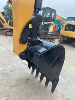 Used SANY SY95C Mini Excavator photo 4