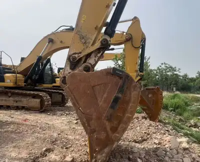 Used Caterpillar 336GC Excavator photo 3