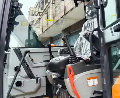 Used Doosan 80D Mini Excavator photo 9