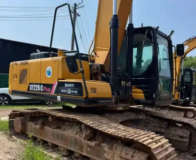 Used SANY 225C Excavator photo 10