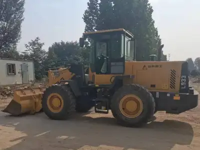 Used SDLG 933L Wheel Loader photo 2