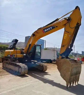 Used SANY 255H Excavator photo 2