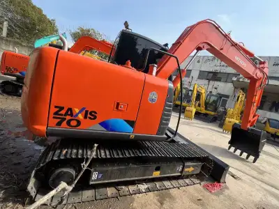 Used Hitachi 70 Mini Excavator photo 6