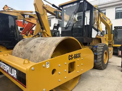 Used Caterpillar Road Roller photo 4