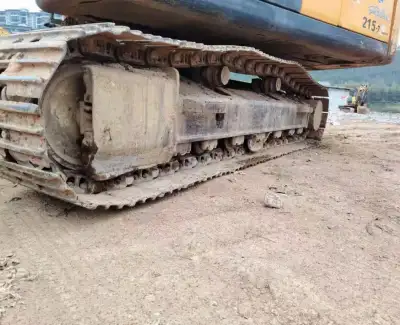 Used Hyundai R215-7 Excavator photo 10