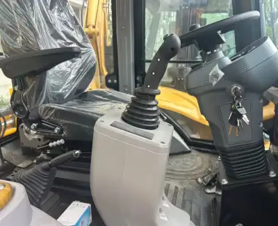 Used JCB 3CX Backhoe Loader photo 3