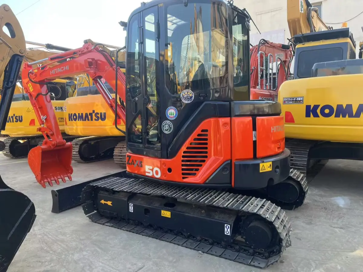 Used Hitachi 50 Mini Excavator photo 1