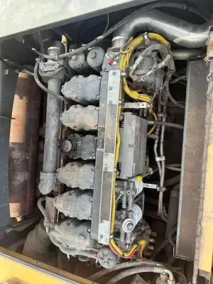 Used Liebherr 944 Excavator photo 7