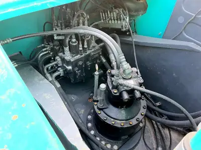 Used Kobelco SK260D Excavator photo 6