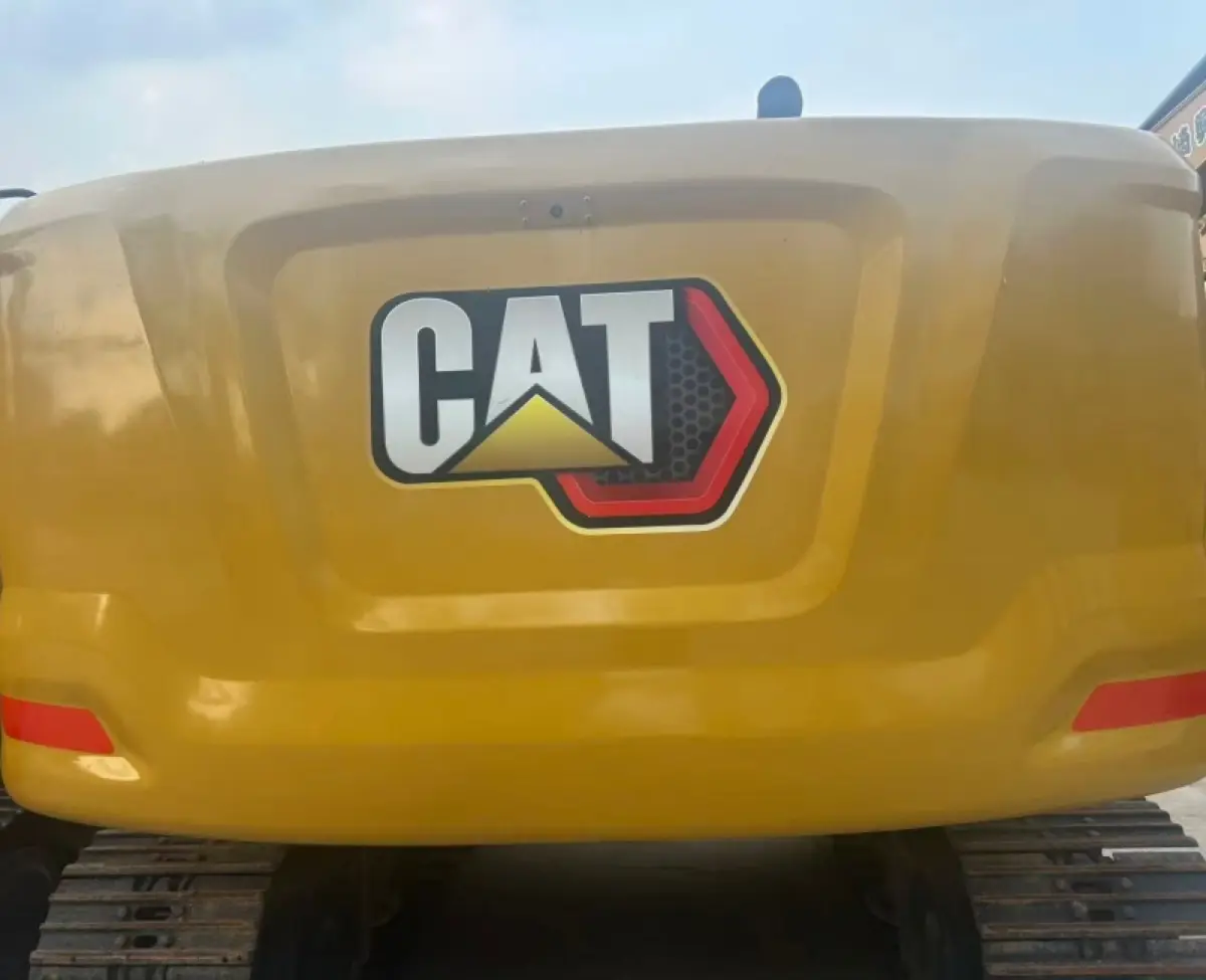 Used Caterpillar 320 Excavator photo 1