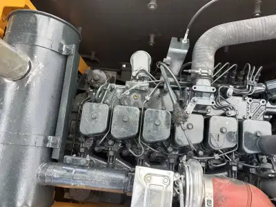 Used Hyundai 210W-9 Excavator photo 7
