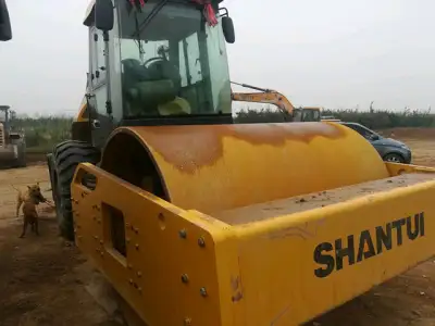 Used Shantui SR26M-3 Road Roller photo 2