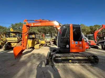 Used Hitachi ZX75US Mini Excavator photo 3