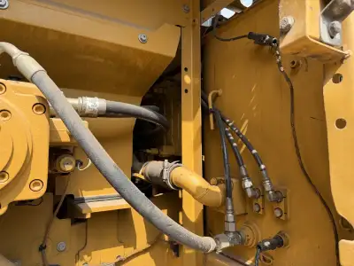 Used Caterpillar 320GC Excavator photo 4