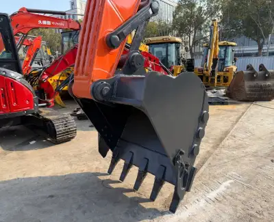 Used Doosan DX340 Excavator photo 5