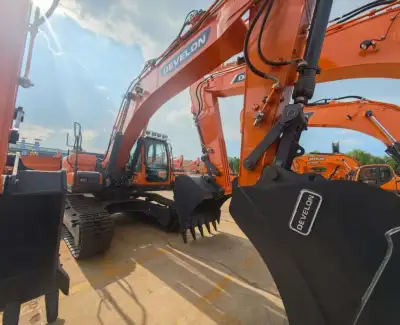 Used Doosan DX225NLCA Excavator photo 2