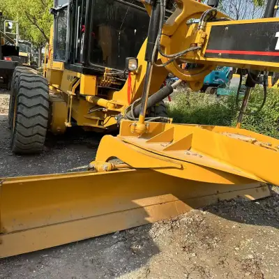 Used Caterpillar 140H Motor Grader photo 5