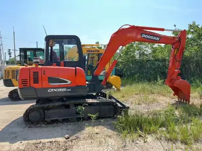 Used Doosan DX55-9C Mini Excavator photo 3