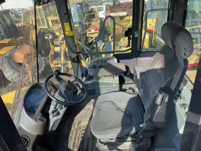 Used Komatsu WA600 Wheel Loader photo 7
