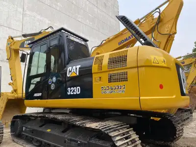 Used Caterpillar 323D Excavator photo 3