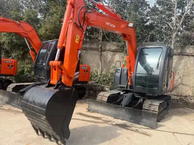 Used Hitachi 70 Mini Excavator photo 2