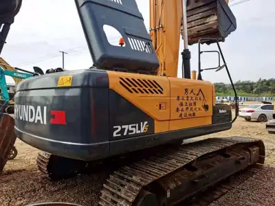 Used Hyundai R275VS Excavator photo 3
