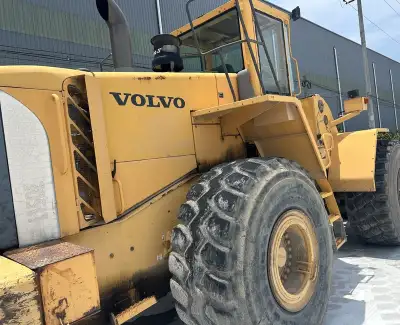 Used Volvo L150E Wheel Loader photo 3