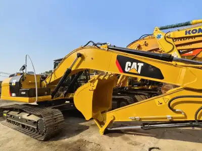 Used Caterpillar 320D Excavator photo 2