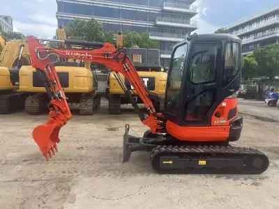 Used Kubota 35 Mini Excavator photo 5