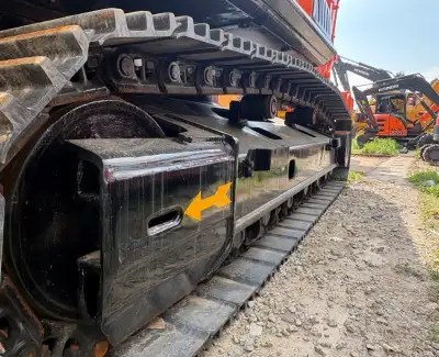 Used Hitachi 350H Excavator photo 2