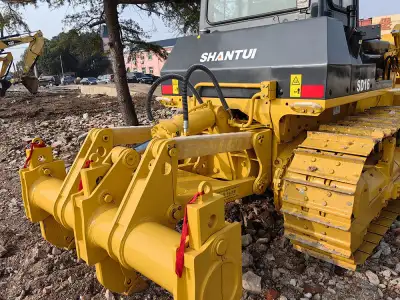 Used Shantui SD16 Bulldozer photo 3