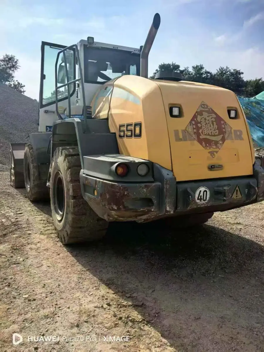Used Liebherr 550 Wheel Loader photo 1