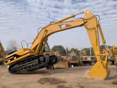 Used Caterpillar 330BL Excavator photo 2