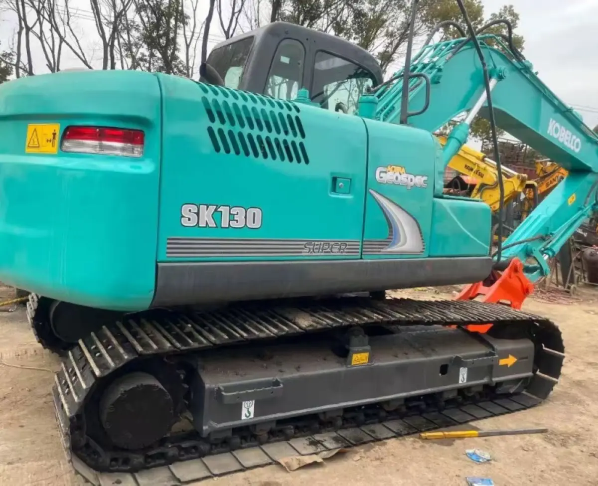 Used Kobelco SK130-8 Excavator photo 1