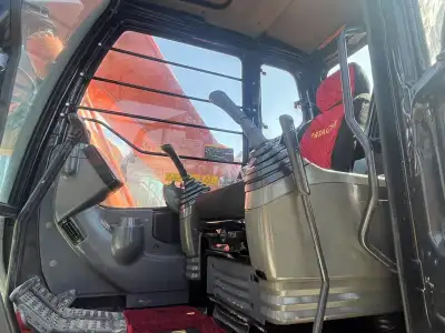 Used Hitachi 200 Excavator photo 9
