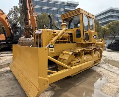 Used Caterpillar D6D Bulldozer photo 3