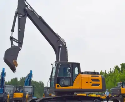 Used Hyundai 220HD Excavator photo 2