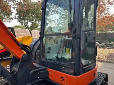 Used Hitachi ZX55 Mini Excavator photo 9