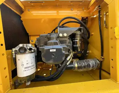 Used Komatsu PC200-8 Excavator photo 7